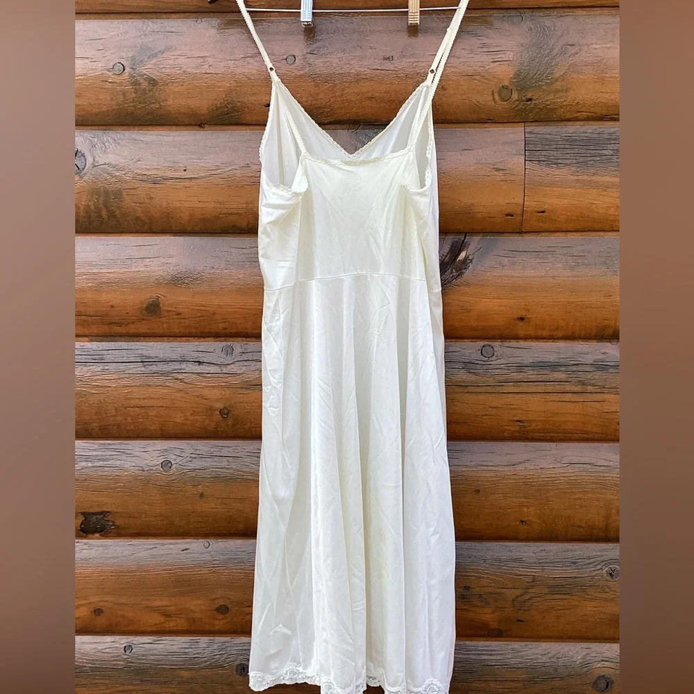 VINTAGE Nightie/Slip  IVORY SATIN LACE EVC SEARS - Picture 6 of 16